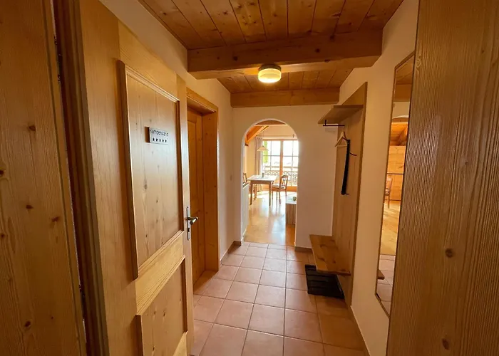 Cafe Toni アパート *