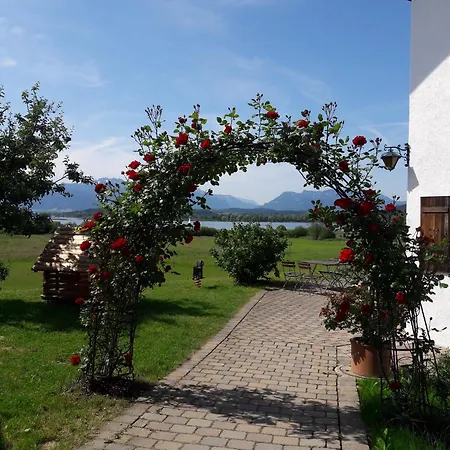 Appartement Cafe Toni *