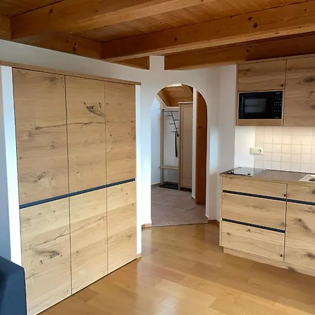 Appartement Cafe Toni